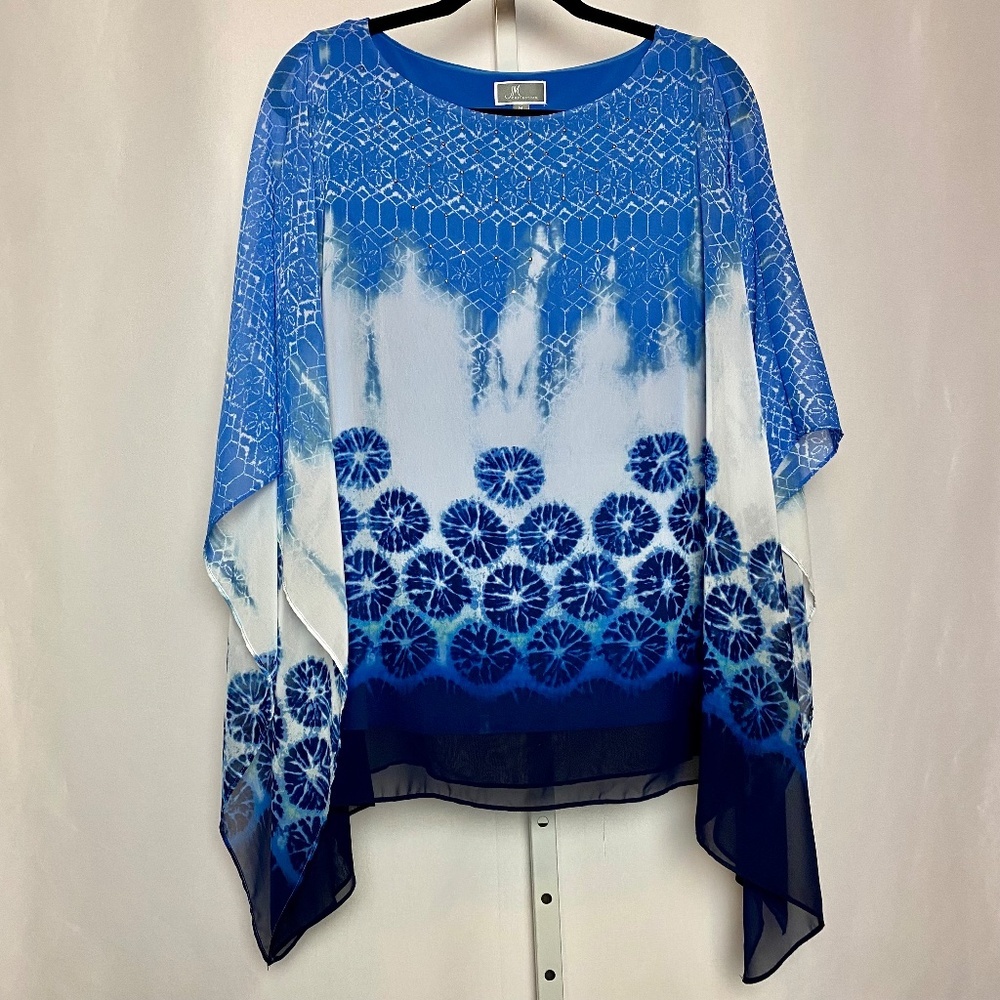 JM Collection Womenʻs Light Blue Bat Wing Sleeve w/ Sequins Blouse Medium